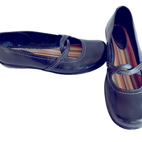 Clarks Black Leather Shoes Sz 7M - Picture 4 of 10